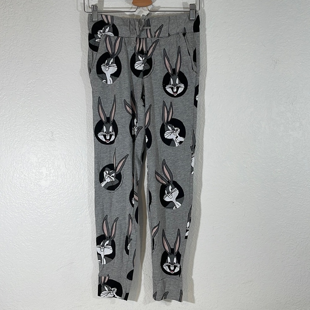 H&M DIVIDED Bugs Bunny Patterned Jersey Joggers With Pockets Size XS - Picture 2 of 10